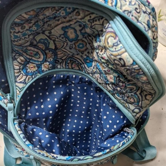 **SOLD** Vera Bradley Daisy Dot Paisley Quilted Cotton Compact Hadley Backpack - Picture 7 of 7